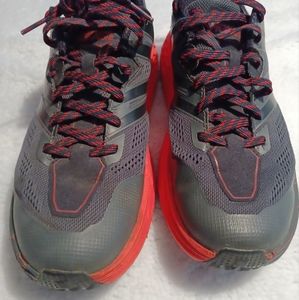 Hoka Speed Goat Sz 9  Women
